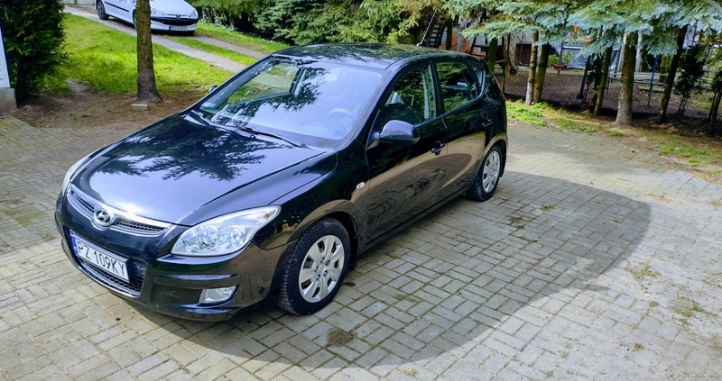 Hyundai I30 cena 13900 przebieg: 262000, rok produkcji 2007 z Ciechocinek małe 781